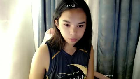Snapshot of pinay_heart chatting on 04/24/26, 11:51 heart online show from 04/24/26, 11:51