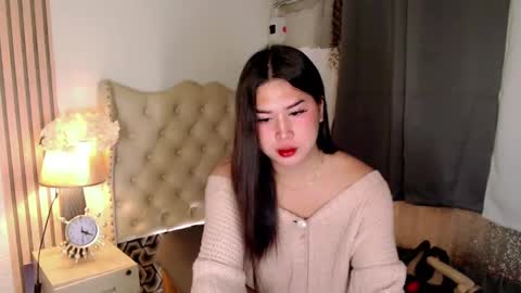 Snapshot of pinay_ivy chatting on 01/15/25, 07:34 Ivy Morningstar online show from 01/15/25, 07:34