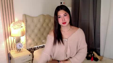 Snapshot of pinay_ivy chatting on 01/18/25, 06:53 Ivy Morningstar online show from 01/18/25, 06:53