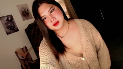 Snapshot of pinay_ivy chatting on 06/28/26, 01:33 Ivy Morningstar online show from 06/28/26, 01:33