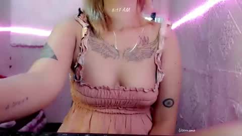 Snapshot of pinay_romancee chatting on 03/09/26, 10:19 pinay_romancee online show from 03/09/26, 10:19