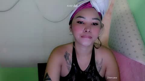 Snapshot of pinay_romancee chatting on 04/29/26, 08:40 pinay_romancee online show from 04/29/26, 08:40