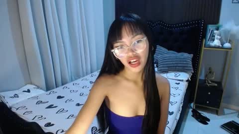 dee online show from 02/16/25, 01:27