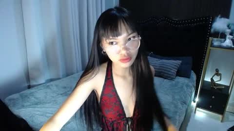 dee online show from 03/10/25, 09:32