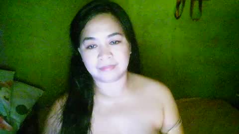 Snapshot of pinaycuddles chatting on 08/02/26, 05:39 pinaycuddles online show from 08/02/26, 05:39