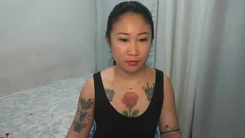 Snapshot of pinayhotty_yumie chatting on 03/21/26, 09:18 yumie online show from 03/21/26, 09:18