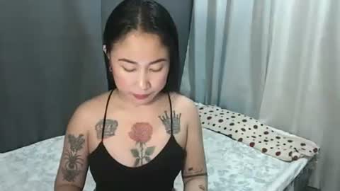 Snapshot of pinayhotty_yumie chatting on 04/08/26, 11:54 yumie online show from 04/08/26, 11:54