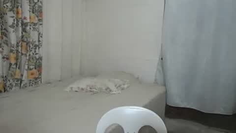 Snapshot of pinayhotty_yumie chatting on 05/14/26, 01:45 yumie online show from 05/14/26, 01:45