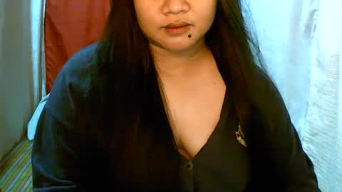 Snapshot of pinayjona chatting on 01/06/25, 12:24 pinayjona online show from 01/06/25, 12:24