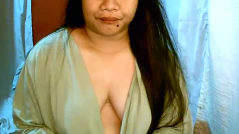 Snapshot of pinayjona chatting on 02/05/25, 12:27 pinayjona online show from 02/05/25, 12:27