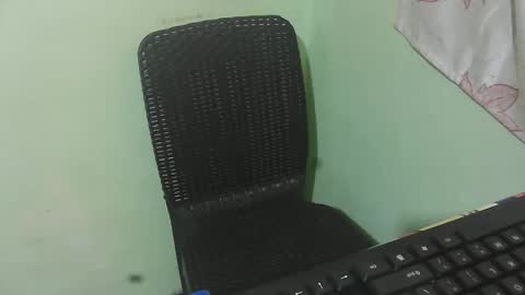 Snapshot of pinayloverxox chatting on 03/18/26, 04:26 pinayloverxox online show from 03/18/26, 04:26