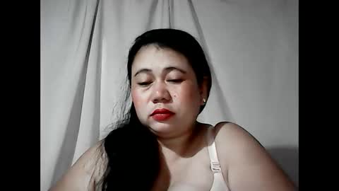 pinaymama12345 online show from 02/17/26, 11:11