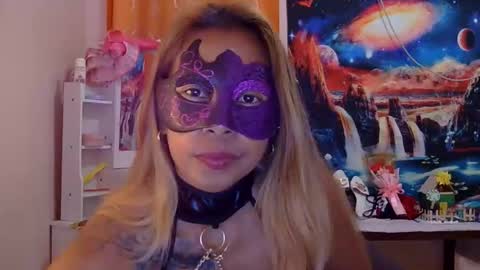 Snapshot of pinaymorena_renelda chatting on 04/07/26, 01:44 pinaymorena_renelda online show from 04/07/26, 01:44