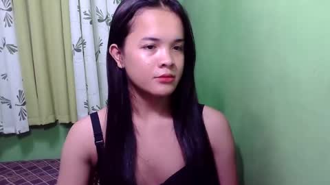 pinaymorena_rhowe online show from 12/06/24, 04:36