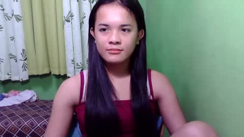 pinaymorena_rhowe online show from 12/07/24, 03:04