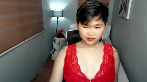 Lyn the Lesbian online show from 01/11/25, 12:07