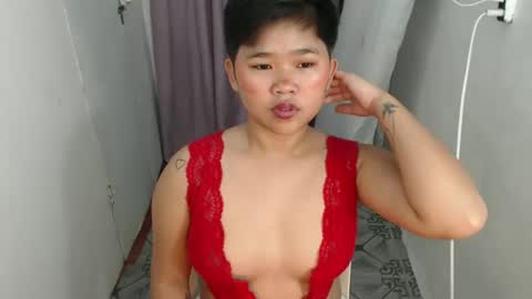 Lyn the Lesbian online show from 03/09/25, 04:05