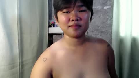 Lyn the Lesbian online show from 05/29/26, 04:32