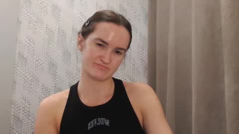       online show from 03/07/25, 04:44