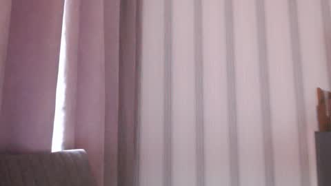       online show from 09/18/25, 06:37