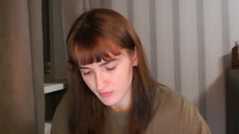 Snapshot of pineapple__mood chatting on 05/01/26, 05:50 online show from 05/01/26, 05:50
