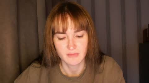 Snapshot of pineapple__mood chatting on 05/02/26, 11:04 online show from 05/02/26, 11:04