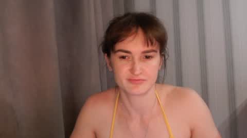 Snapshot of pineapple__mood chatting on 07/11/26, 10:07 online show from 07/11/26, 10:07