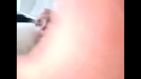 Snapshot of pineapplemarco chatting on 04/22/26, 04:52 pineapplemarco online show from 04/22/26, 04:52