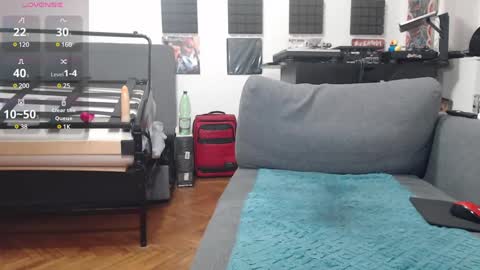 Snapshot of pingones79 chatting on 01/16/25, 10:34 pingones 79 online show from 01/16/25, 10:34