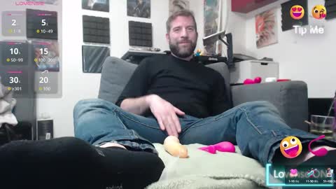 Snapshot of pingones79 chatting on 02/27/25, 04:53 pingones 79 online show from 02/27/25, 04:53