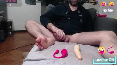 Snapshot of pingones79 chatting on 11/12/25, 12:55 pingones 79 online show from 11/12/25, 12:55