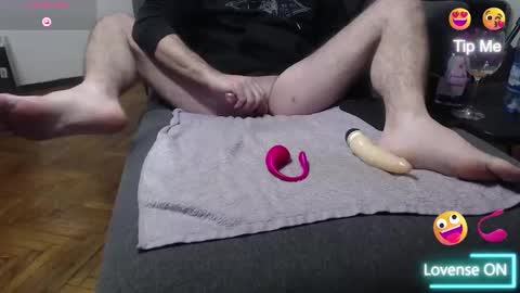 Snapshot of pingones79 chatting on 11/20/25, 04:40 pingones 79 online show from 11/20/25, 04:40