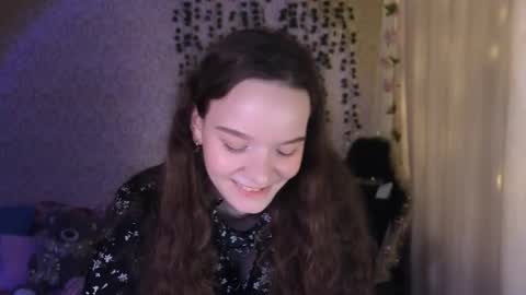 Stephanie online show from 12/14/25, 05:18