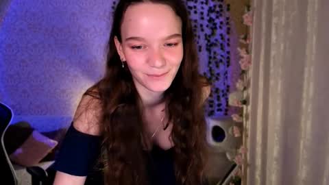 Snapshot of pink__sun chatting on 03/19/26, 06:12 Stephanie online show from 03/19/26, 06:12