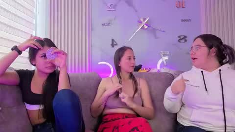 pink_as online show from 02/20/26, 01:22