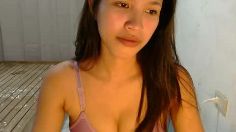 pink_bubbles011 online show from 05/24/26, 06:18