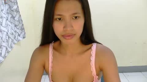 pink_bubbles011 online show from 06/30/26, 07:09