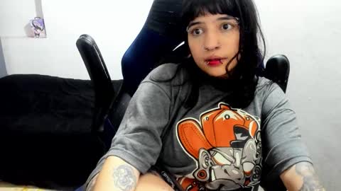 weedcandy ig y twitter xpink dustt online show from 10/12/25, 05:23