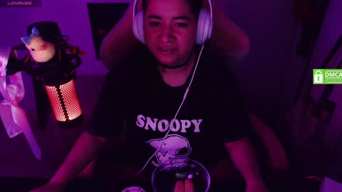 Snapshot of pink_girl0n chatting on 12/26/24, 04:21 Kitty online show from 12/26/24, 04:21