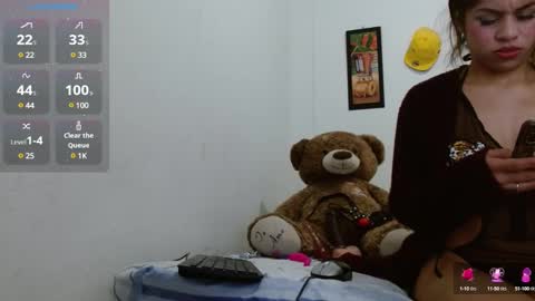 Snapshot of pink_love_25 chatting on 03/06/25, 07:21 pink_love_25 online show from 03/06/25, 07:21