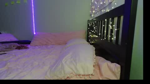 pink_tv online show from 10/07/25, 12:52