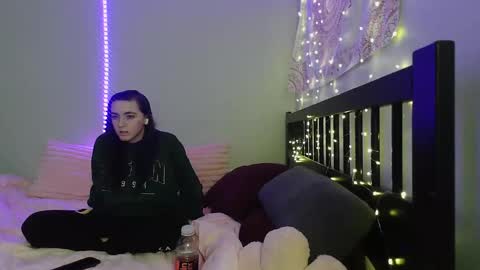 Snapshot of pink_tv chatting on 12/02/25, 02:28 pink_tv online show from 12/02/25, 02:28