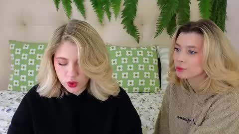 Adele online show from 11/05/25, 08:25