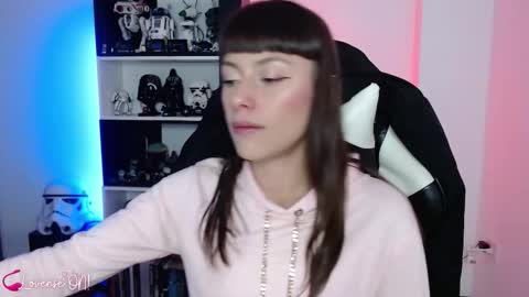 Emily online show from 12/03/25, 11:19