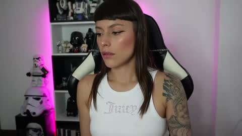 Emily online show from 06/03/26, 05:40