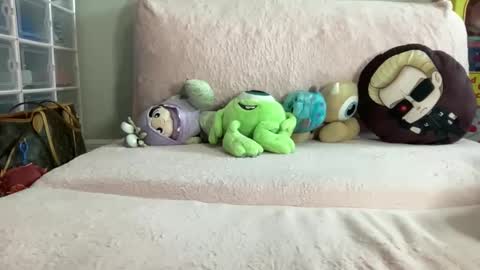 pinkcheetodomain online show from 12/17/24, 09:38