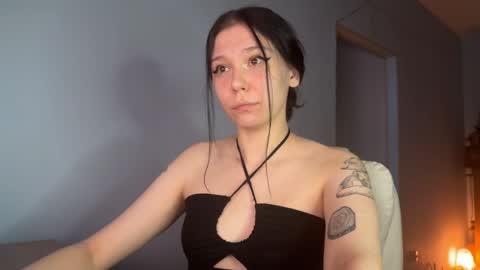 Snapshot of pinkdollylovv chatting on 05/19/26, 08:48 pinkdollylovv online show from 05/19/26, 08:48