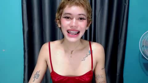 Snapshot of pinke_princesx1 chatting on 03/21/26, 06:29 Cherry online show from 03/21/26, 06:29