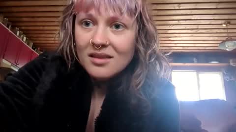 Snapshot of pinkfaeriegarden chatting on 04/25/26, 06:38 pinkfaeriegarden online show from 04/25/26, 06:38