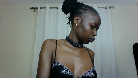 Snapshot of pinkie_ponny chatting on 02/21/25, 05:09 Pinkie online show from 02/21/25, 05:09